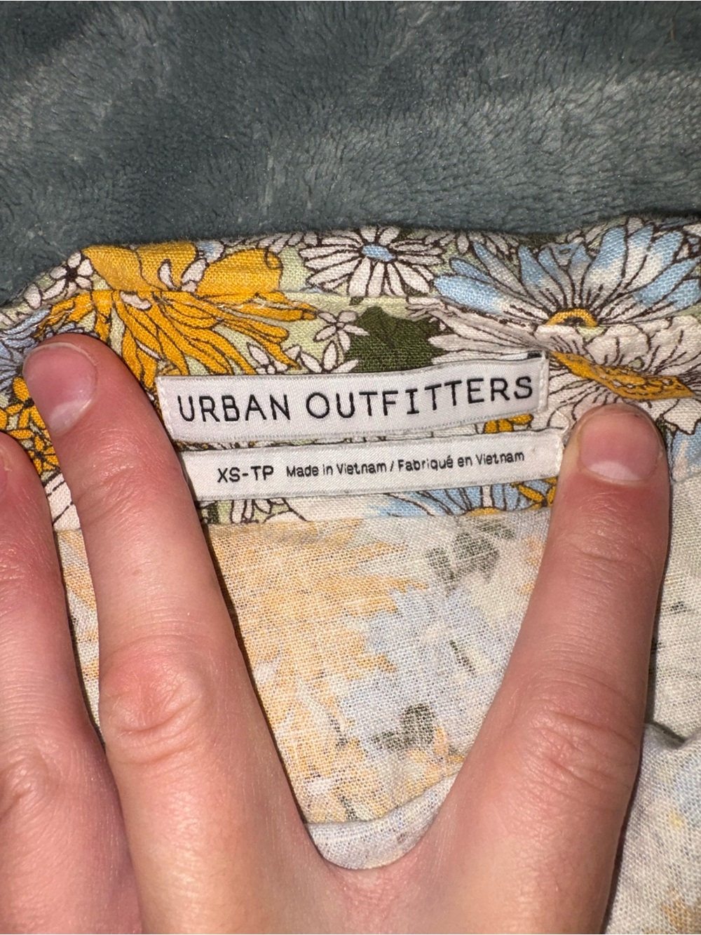 Urban Outfitters Yellow & Light Blue Floral Mini Skirt - Picture 3 of 4